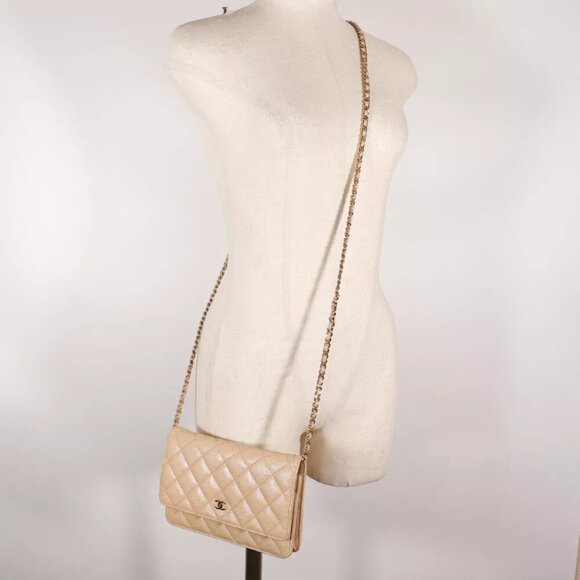 CHANEL Classic Chain Wallet Chain wallet Matelasse Purse beige/Gold Hardwa... - Picture 8 of 9